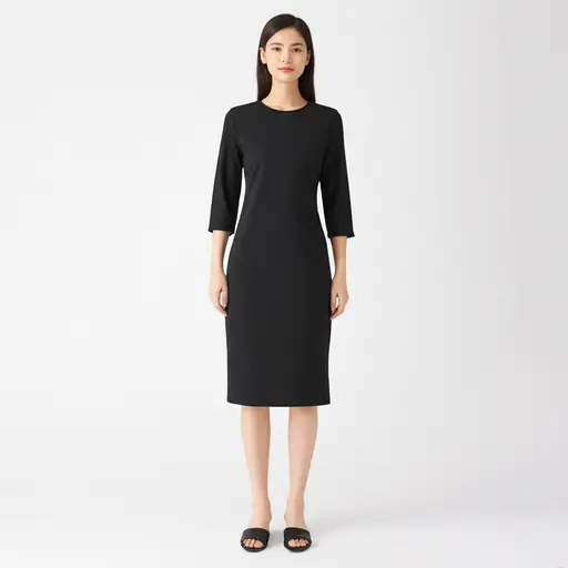 这条裙子的长度刚好到膝盖。