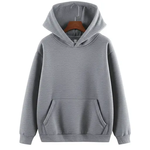 我最喜欢的套头衫是那件带大而舒适兜帽的。