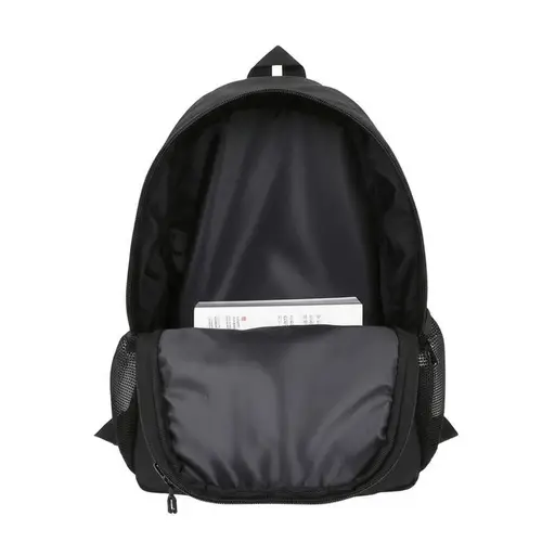 你的书包里面有一本书。