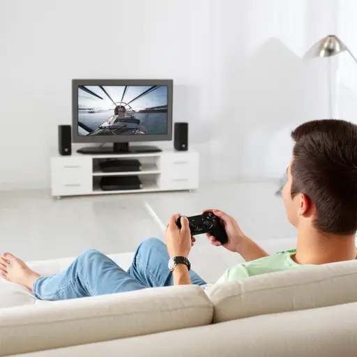 我喜欢看电影、玩游戏、阅读等等。