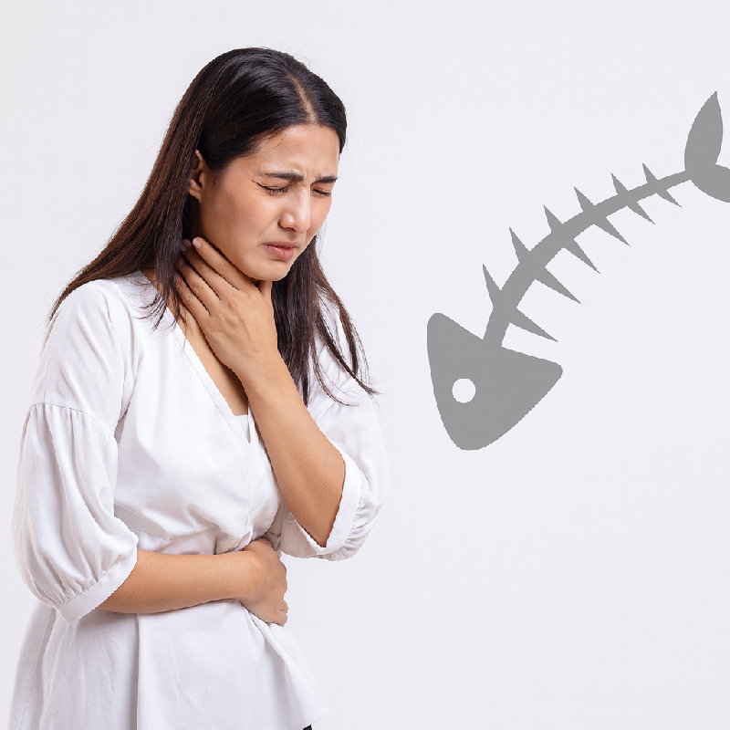 喉咙卡住鱼刺了。