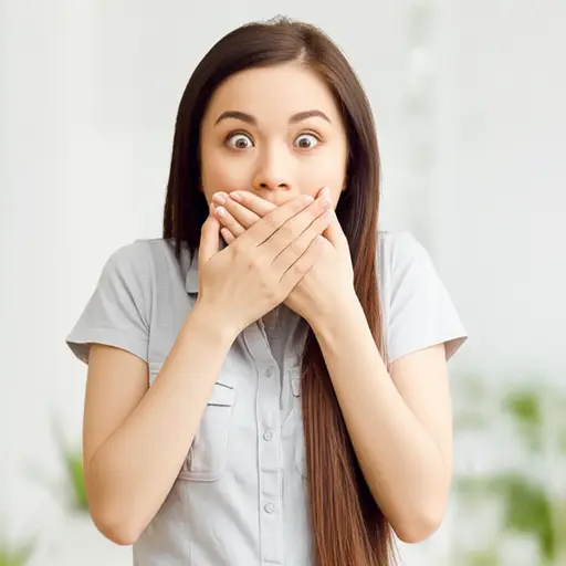 听到这个消息时，她无法控制自己的兴奋。