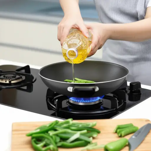 我妈妈用植物油来做饭。