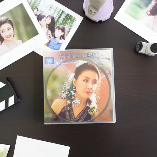 这张特别版DVD附带了许多有趣的额外花絮。