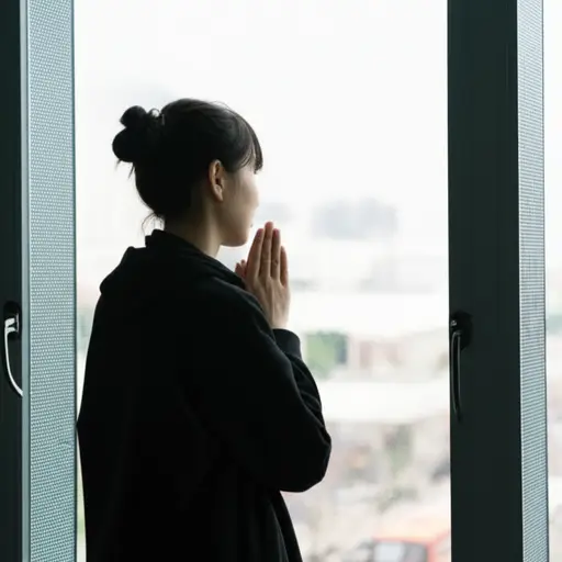 等着看会发生什么。