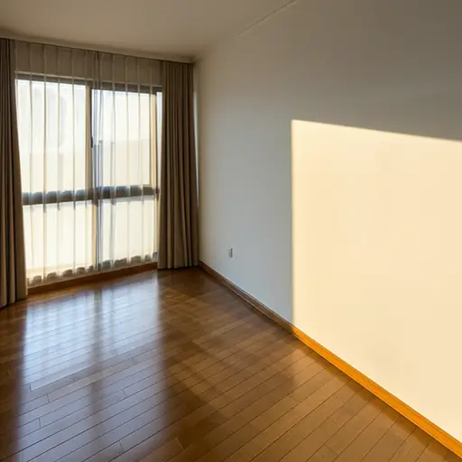 我们的客厅朝东南，所以早上有阳光。