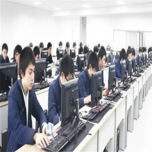 也有计算机实验室。