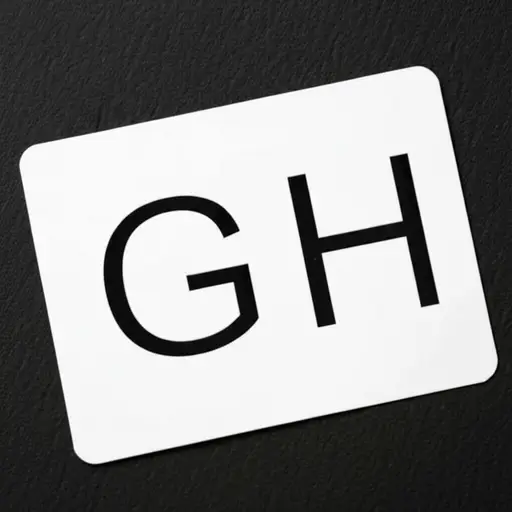 在字母表中，H在G后面。