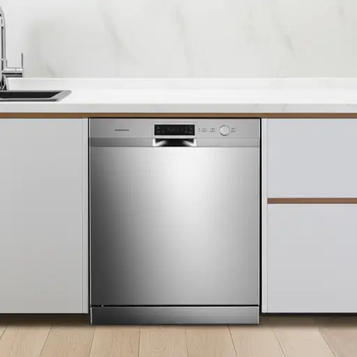 我们为厨房买了一台新的洗碗机。