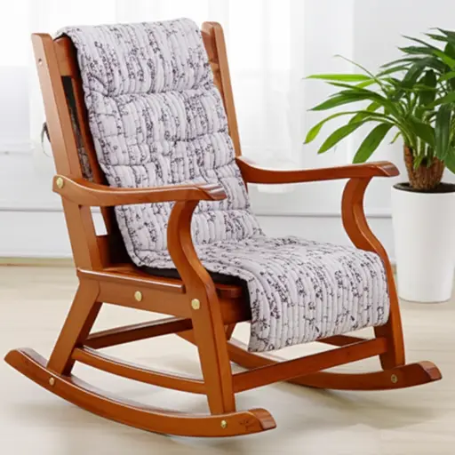 这把摇椅配有一个相配的靠垫。