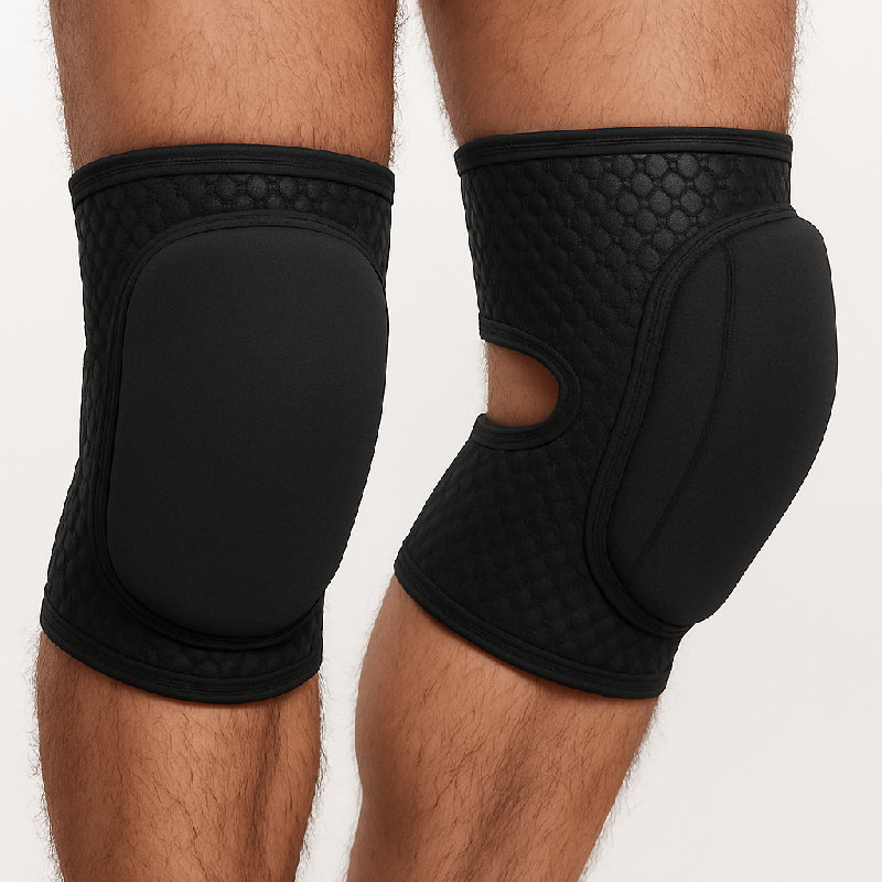 他比赛时戴护膝来保护自己。