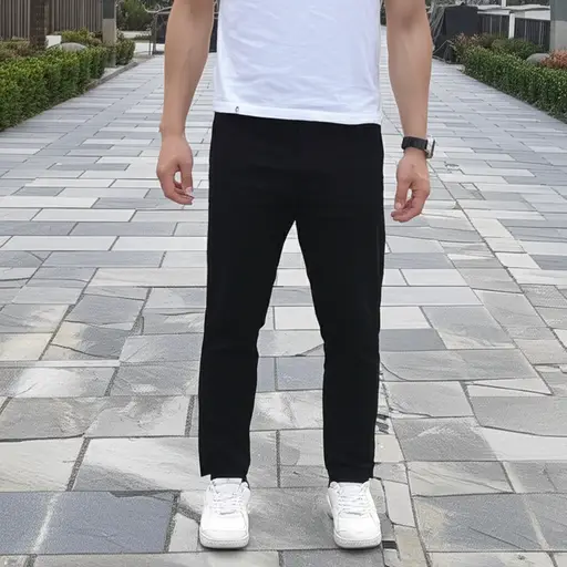 双脚分开站立。