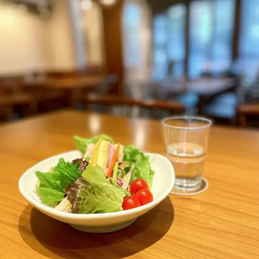 我午餐吃得不多——只是一份清淡的小吃。