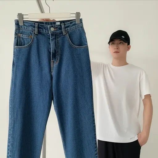 这条牛仔裤我穿不合身了。