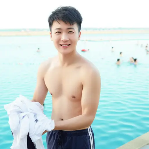 如果你愿意，可以带一套换洗衣服，这样我们就能弄湿了。