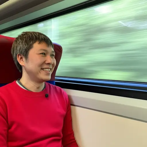 我喜欢乘火车旅行。