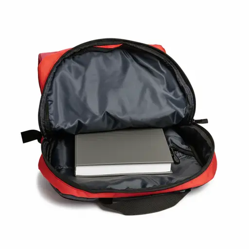 你的书包里面有一本书。