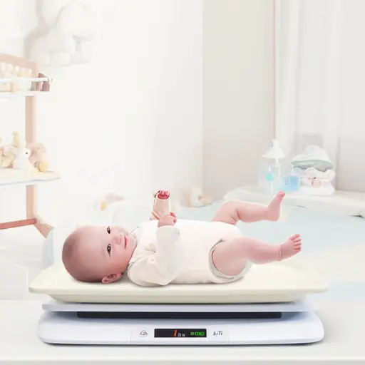 宝宝一个月重了一公斤。