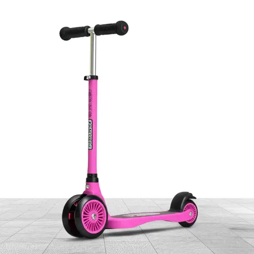 我的滑板车有一个小轮胎。