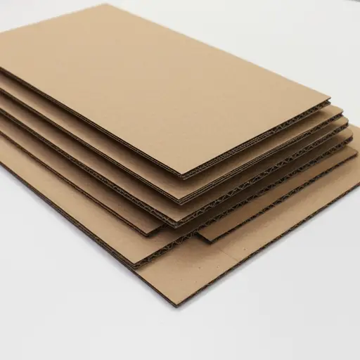 这个模型是用纸板做的。