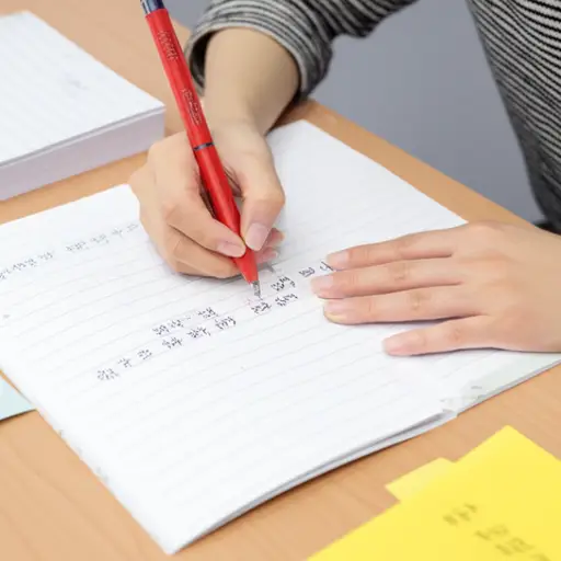 老师会给我们作业打分。