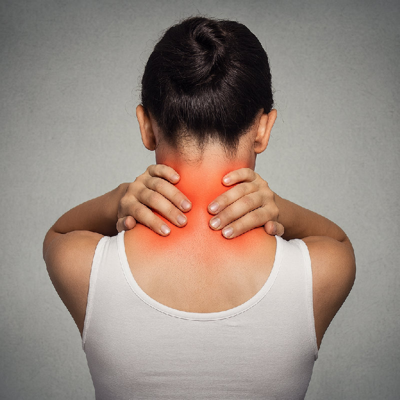 脖子是人体脆弱的部位之一。